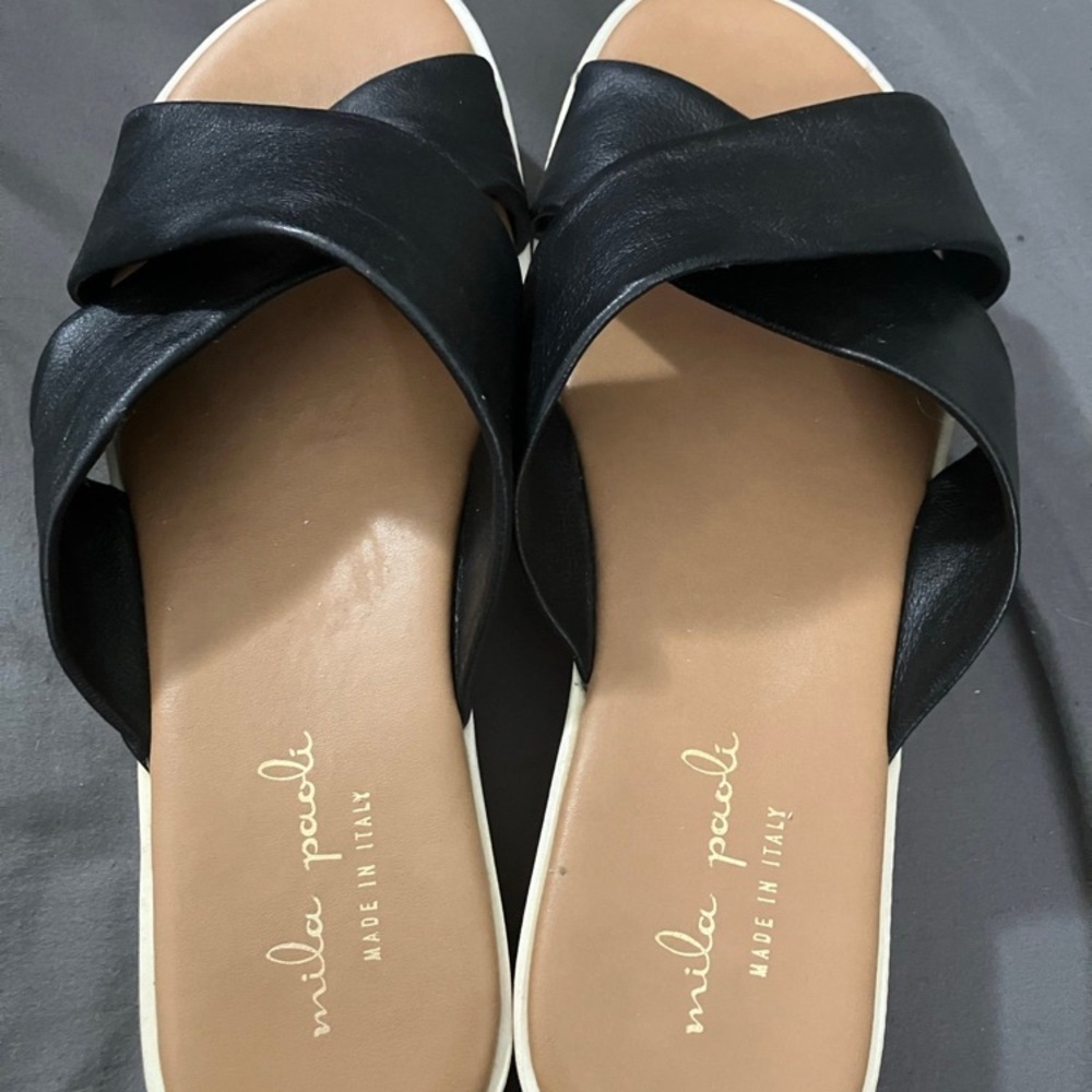 Mila Paoli Black and White Sandals with Criss-Cross Straps - Picture 4 of 5